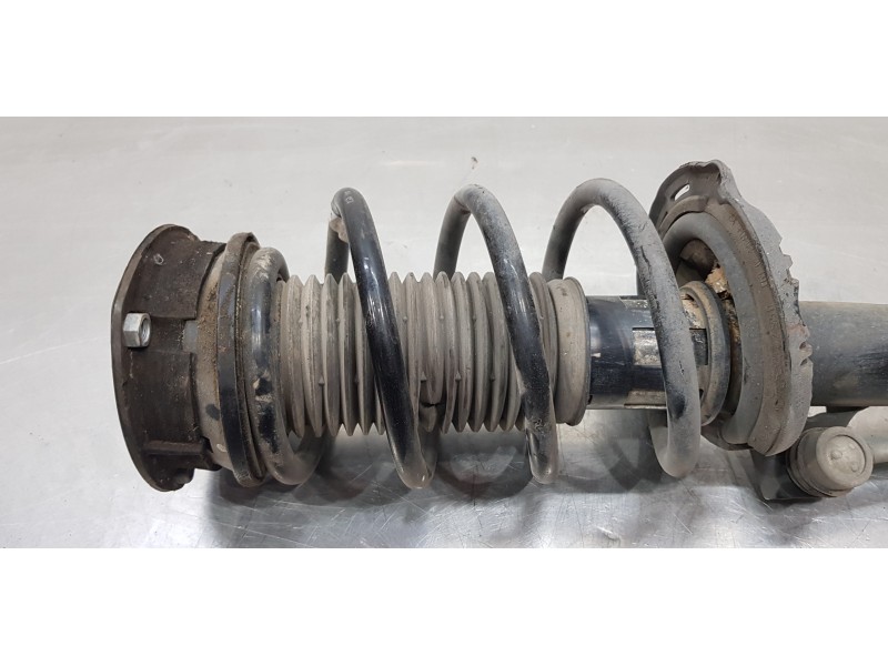 Recambio de amortiguador delantero derecho para skoda kodiaq style 4x4 referencia OEM IAM 5QF413031AP  