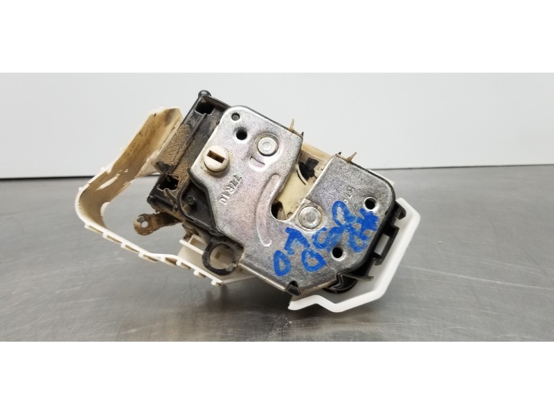 Recambio de cerradura puerta lateral derecha para fiat doblo ii cargo (263) furgón basis maxi referencia OEM IAM 51830189   Recambio de cerradura puerta lateral derecha para fiat doblo ii cargo (263) furgón basis maxi referencia OEM IAM 51830189