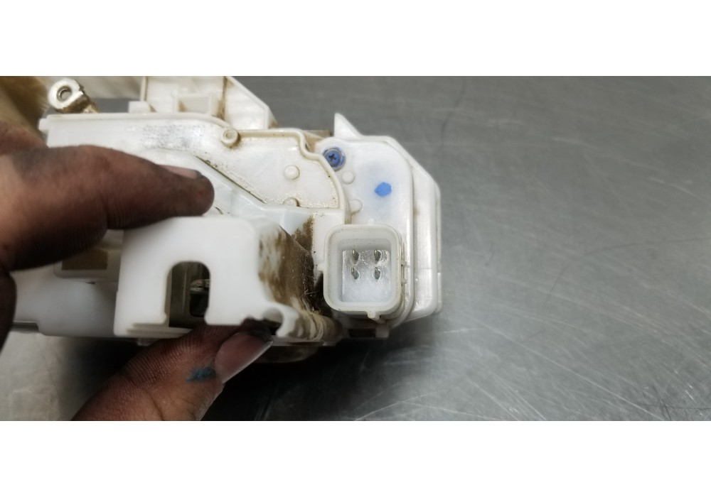 Recambio de cerradura puerta lateral derecha para fiat doblo ii cargo (263) furgón basis maxi referencia OEM IAM 51830189   Recambio de cerradura puerta lateral derecha para fiat doblo ii cargo (263) furgón basis maxi referencia OEM IAM 51830189