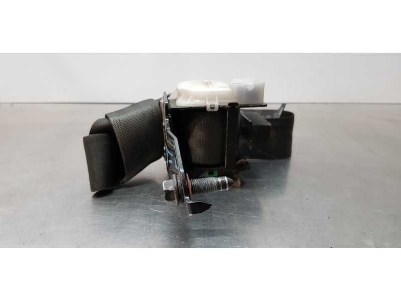Recambio de cinturon seguridad trasero derecho para hyundai i40 premium referencia OEM IAM 898103Z100  