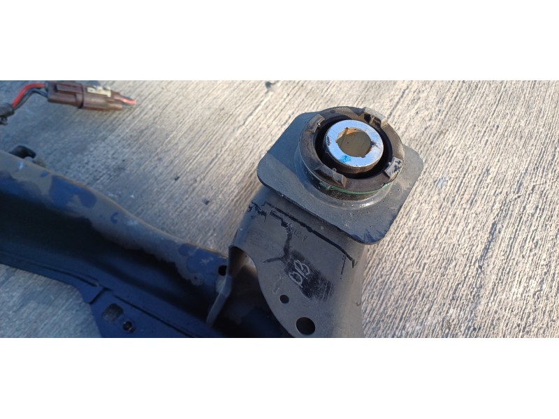 Recambio de puente delantero para land rover discovery sport pure referencia OEM IAM LR084444 GK725000AE 