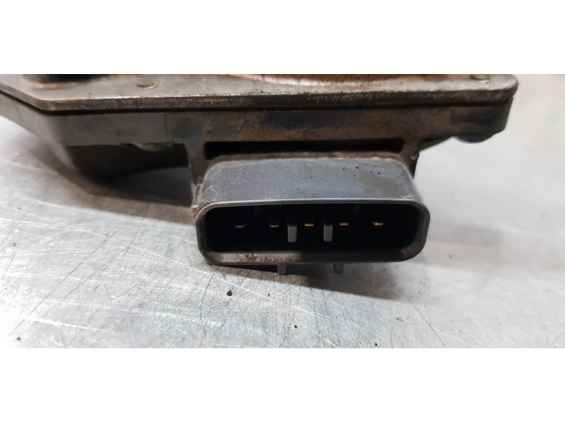 Recambio de valvula egr para toyota auris active referencia OEM IAM 2580033011  