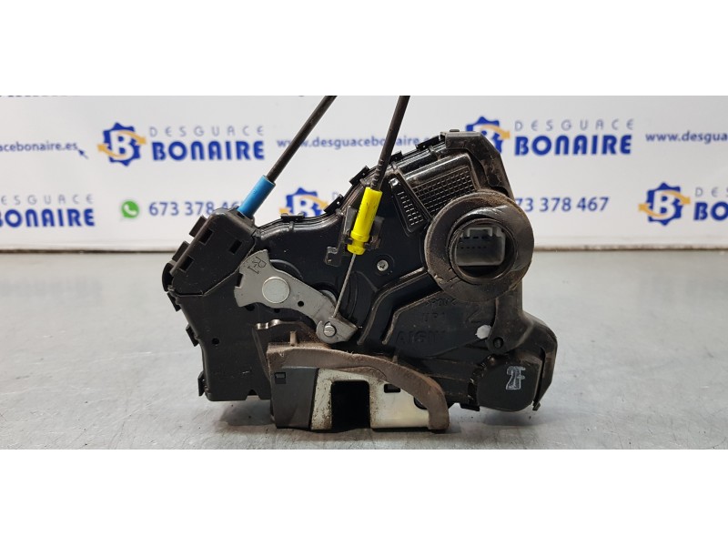 Recambio de cerradura puerta delantera derecha para toyota auris active referencia OEM IAM 6903002220   Recambio de cerradura puerta delantera derecha para toyota auris active referencia OEM IAM 6903002220