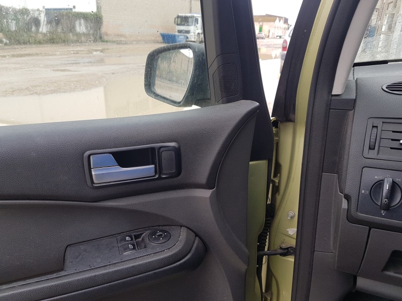 ford focus c-max (cap) del año 2004