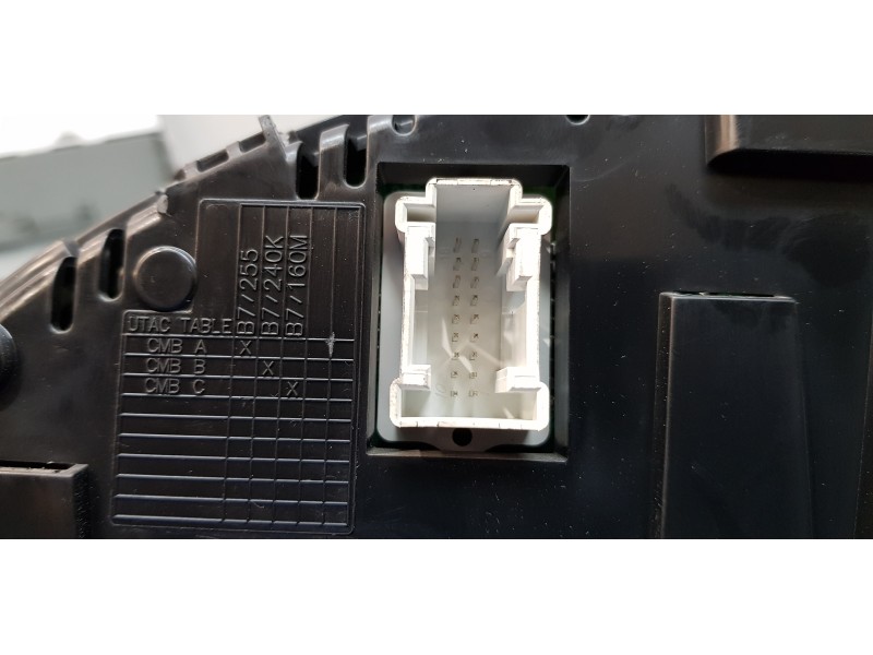 Recambio de cuadro instrumentos para citroen c4 lim. exclusive referencia OEM IAM 9676962980  