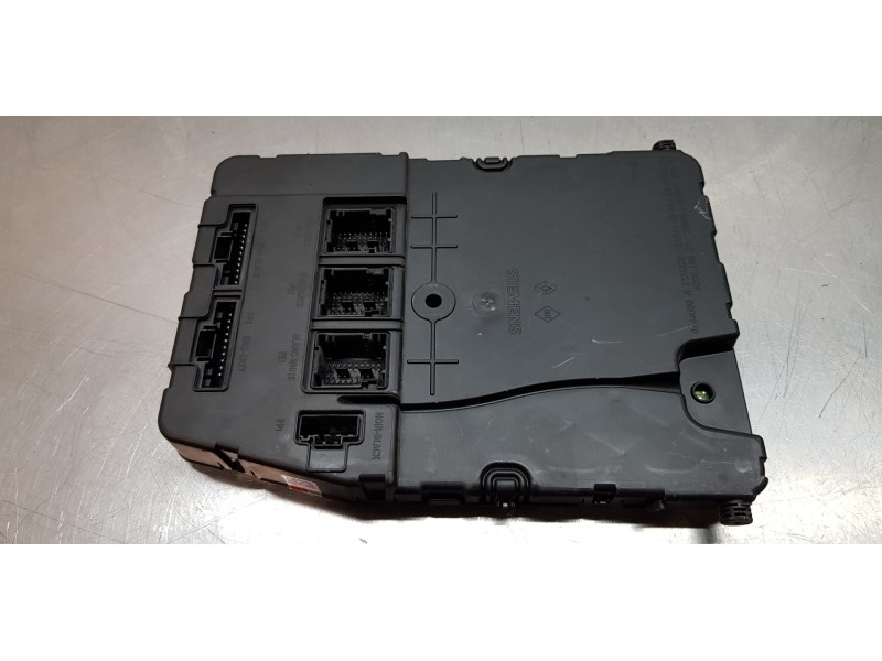 Recambio de modulo confort para renault scenic ii authentique referencia OEM IAM 8200351182  