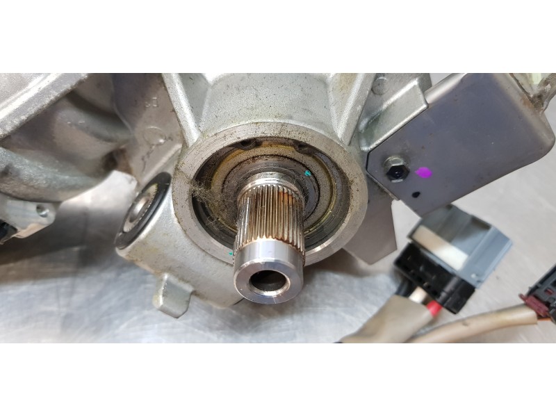 Recambio de columna direccion para hyundai i40 premium referencia OEM IAM 563003Z220  