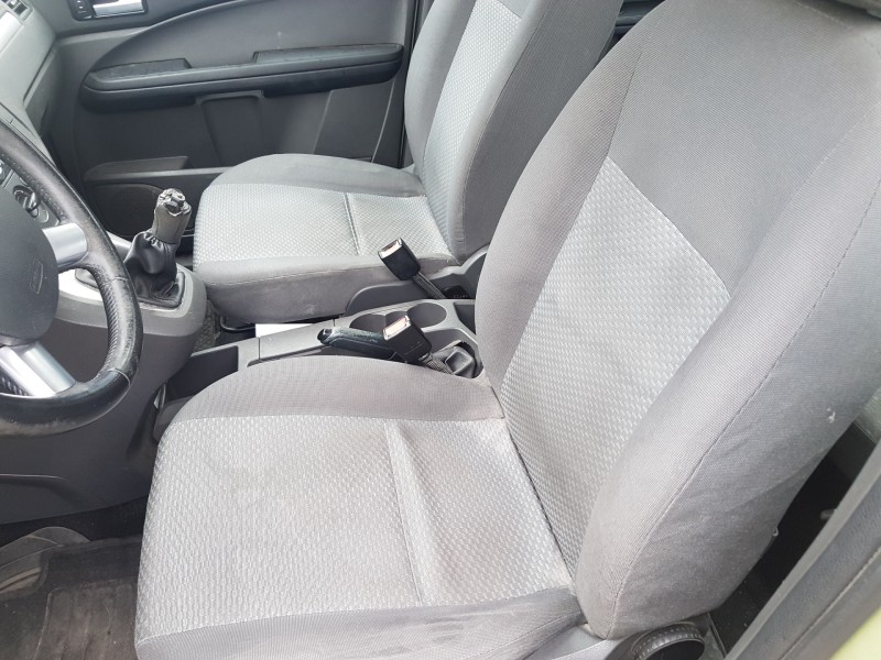 ford focus c-max (cap) del año 2004