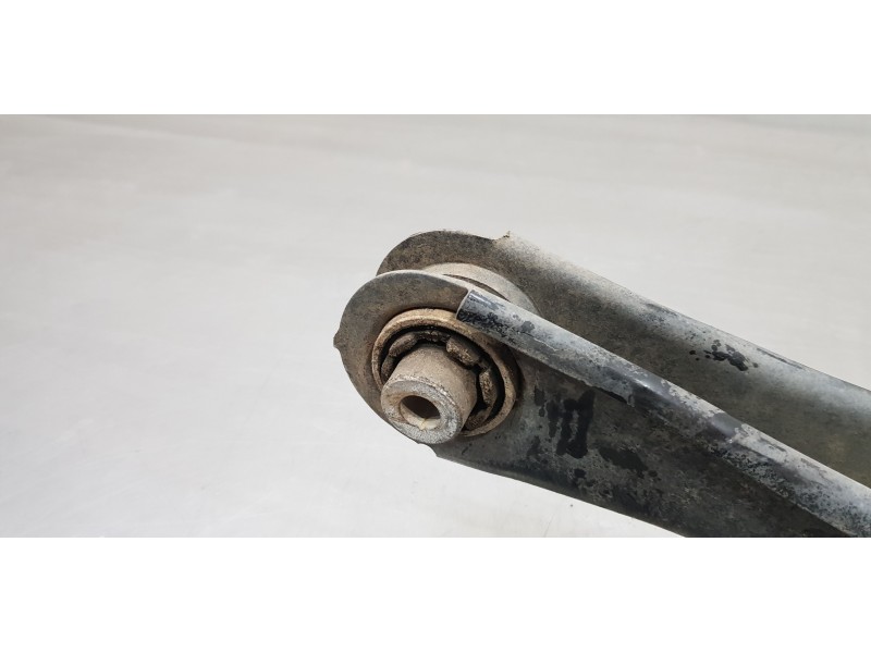 Recambio de brazo suspension inferior trasero derecho para skoda kodiaq style 4x4 referencia OEM IAM 3Q0505311E  