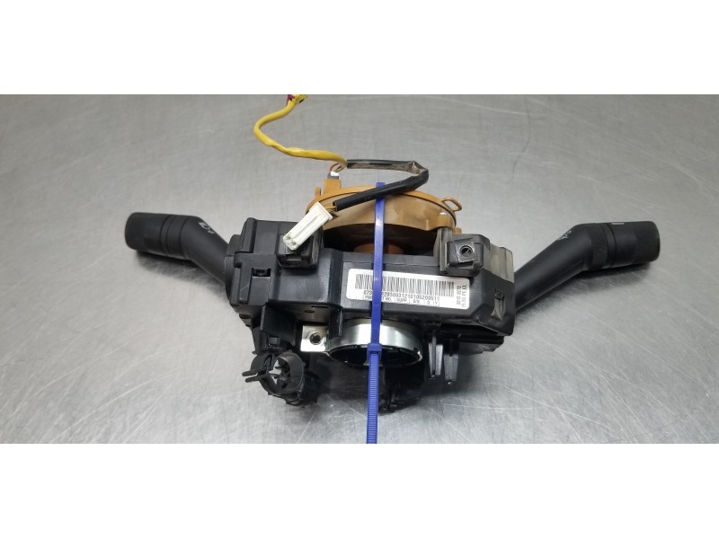 Recambio de mando multifuncion para fiat doblo ii cargo (263) furgón basis maxi referencia OEM IAM 735606792   Recambio de mando multifuncion para fiat doblo ii cargo (263) furgón basis maxi referencia OEM IAM 735606792