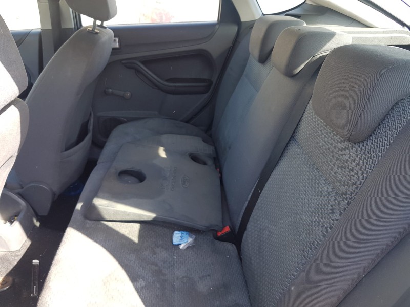 ford focus berlina (cap) del año 2006 ford focus berlina (cap) del año 2006