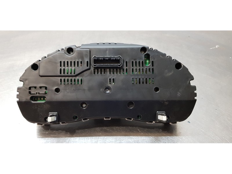 Recambio de cuadro instrumentos para hyundai i40 premium referencia OEM IAM 940113Z046  