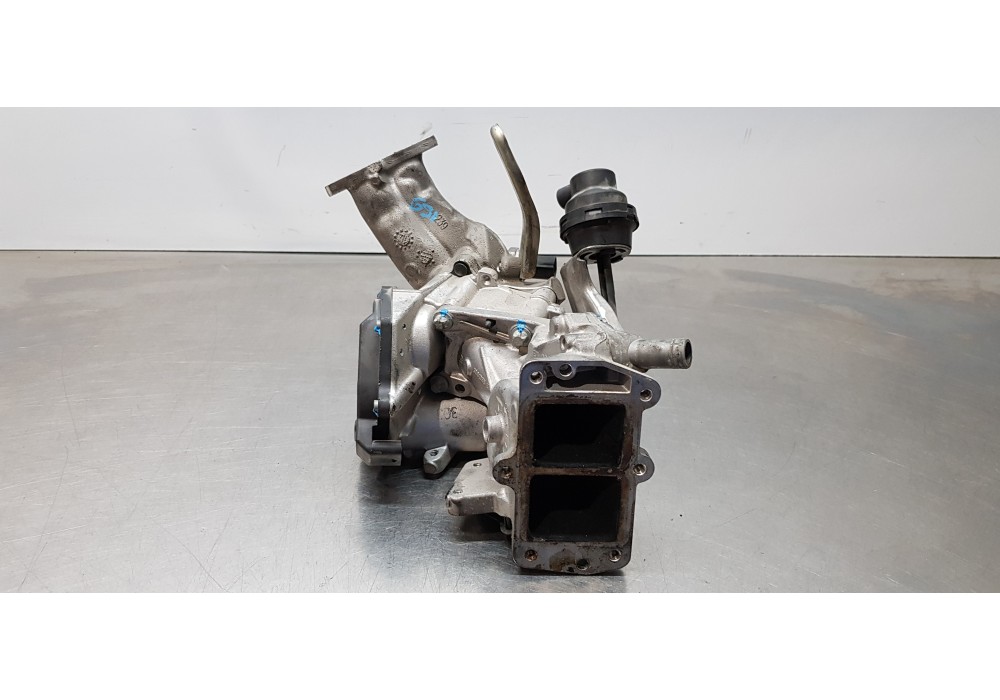 Recambio de valvula egr para mercedes clase c (w204) berlina 2.1 cdi cat referencia OEM IAM A6511400360  