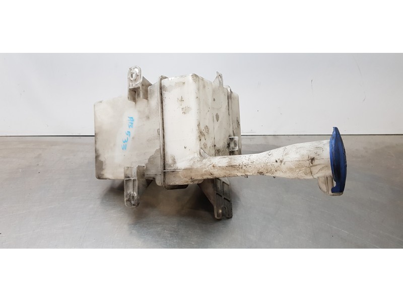 Recambio de deposito limpia para hyundai i40 premium referencia OEM IAM 986103Z001  