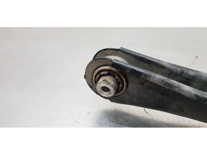 Recambio de brazo suspension inferior trasero izquierdo para skoda kodiaq style 4x4 referencia OEM IAM 3Q0505311E  