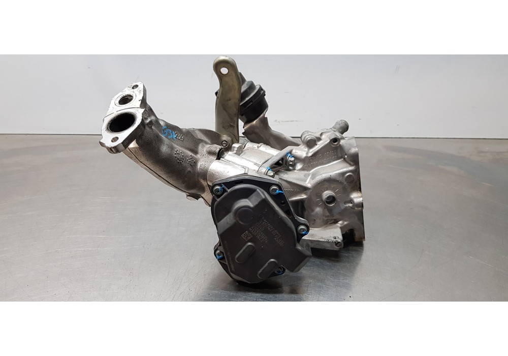 Recambio de valvula egr para mercedes clase c (w204) berlina 2.1 cdi cat referencia OEM IAM A6511400360  