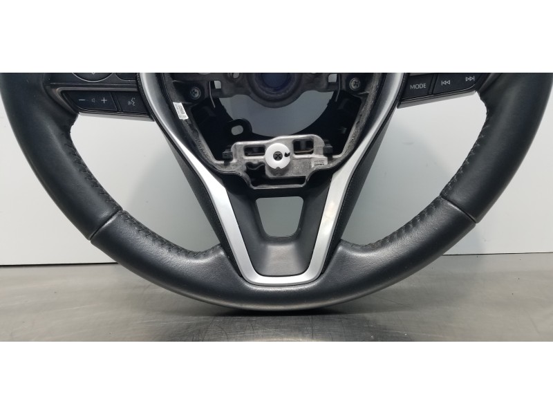 Recambio de volante para toyota corolla touring sports (e21) hybrid active referencia OEM IAM 4510202820C1  