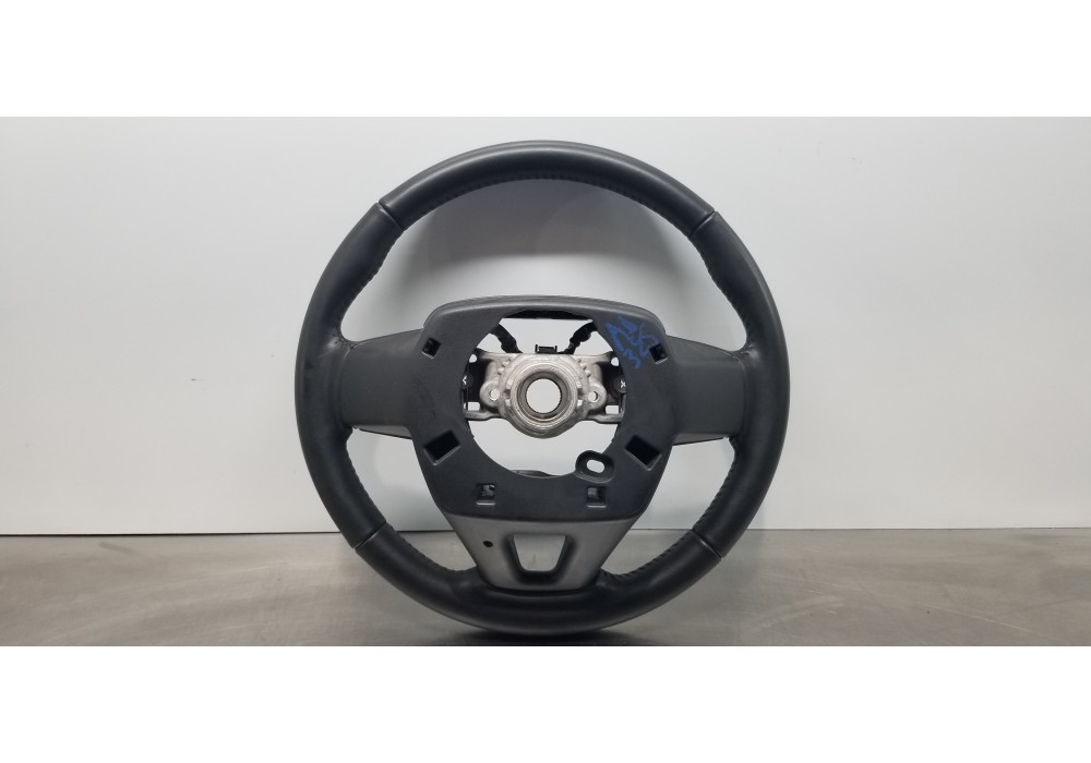 Recambio de volante para toyota corolla touring sports (e21) hybrid active referencia OEM IAM 4510202820C1  