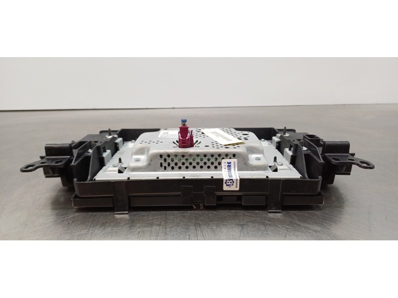 Recambio de pantalla multifuncion para land rover discovery sport pure referencia OEM IAM FK7219C299AC  