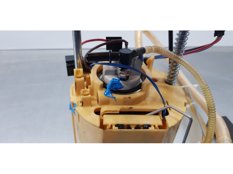 Recambio de aforador para mercedes clase r (w251) 320 cdi (251.022) referencia OEM IAM A2514700294  