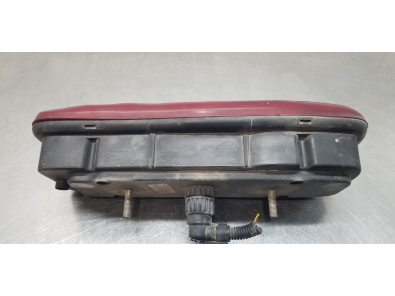 Recambio de piloto trasero derecho para nissan atleon tk356 referencia OEM IAM    Recambio de piloto trasero derecho para nissan atleon tk356 referencia OEM IAM