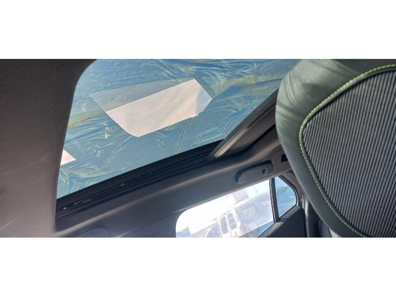 peugeot 2008 (p1) del año 2022