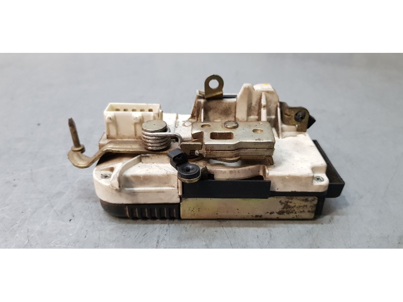 Recambio de cerradura puerta delantera derecha para lancia phedra (180) 2.2 jtd 16v executive referencia OEM IAM 9645109880  