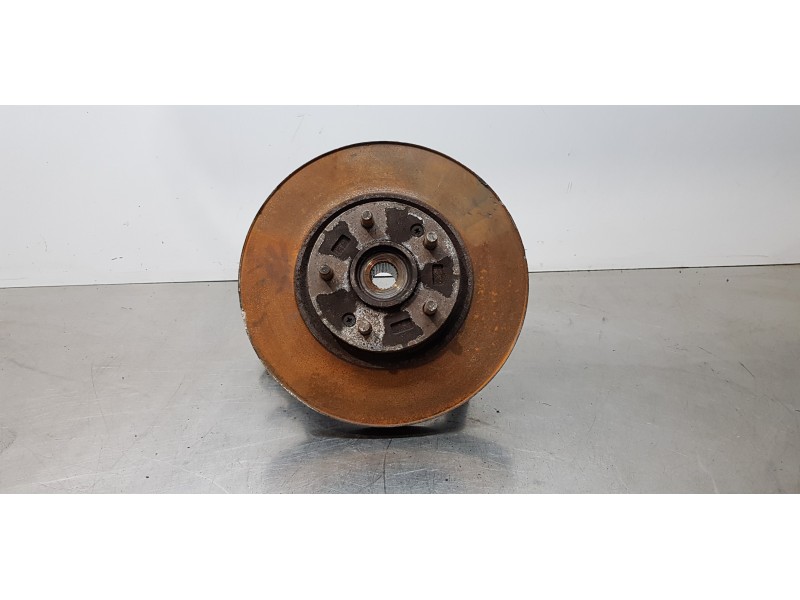 Recambio de mangueta delantera derecha para hyundai i40 premium referencia OEM IAM 517163Z000  