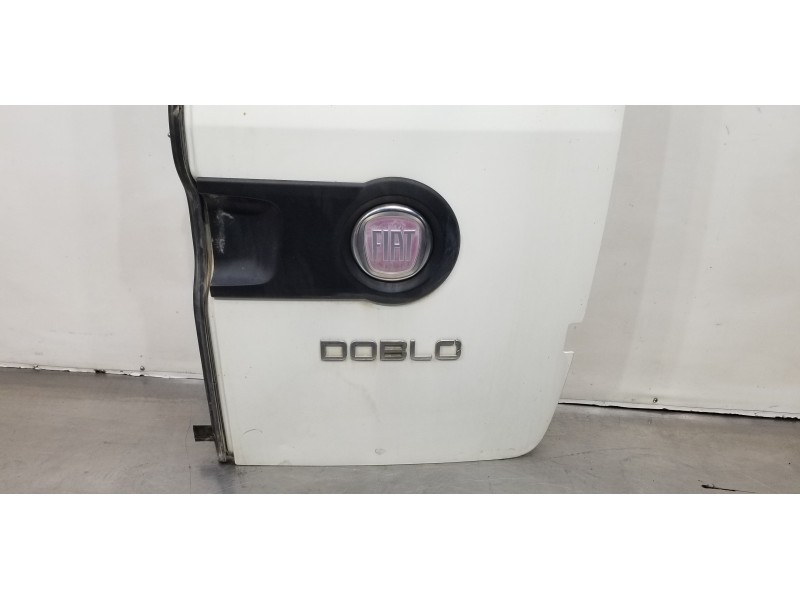 Recambio de puerta trasera derecha para fiat doblo ii cargo (263) furgón basis maxi referencia OEM IAM 51811379  