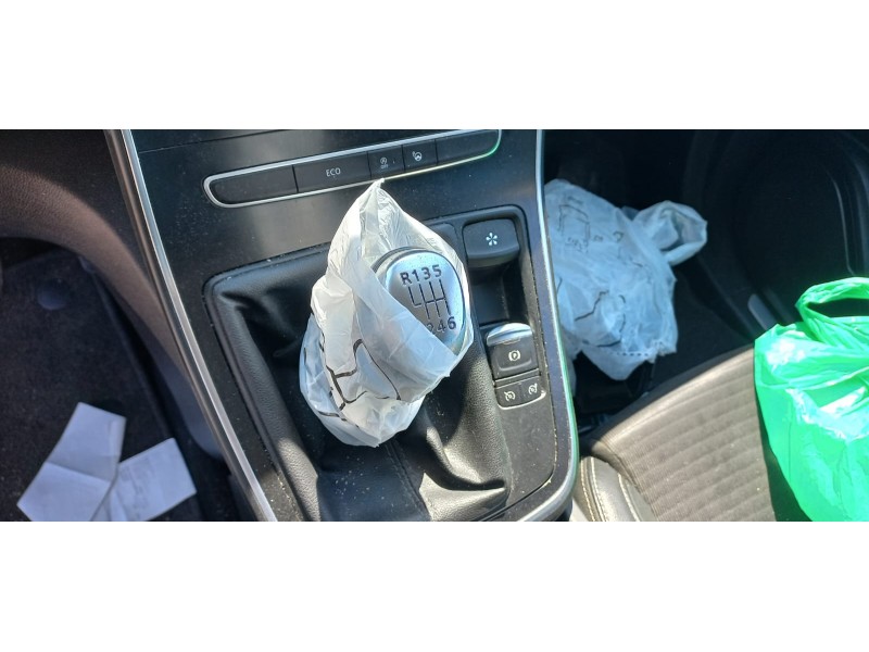 renault scenic iv del año 2018