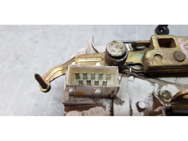 Recambio de cerradura puerta delantera izquierda para lancia phedra (180) 2.2 jtd 16v executive referencia OEM IAM 9645109980  