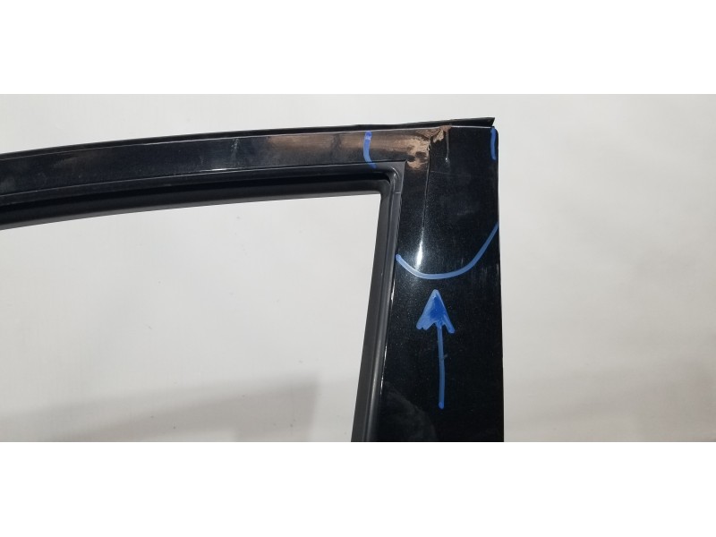 Recambio de puerta delantera izquierda para ssangyong rodius xdi referencia OEM IAM 6200321200  