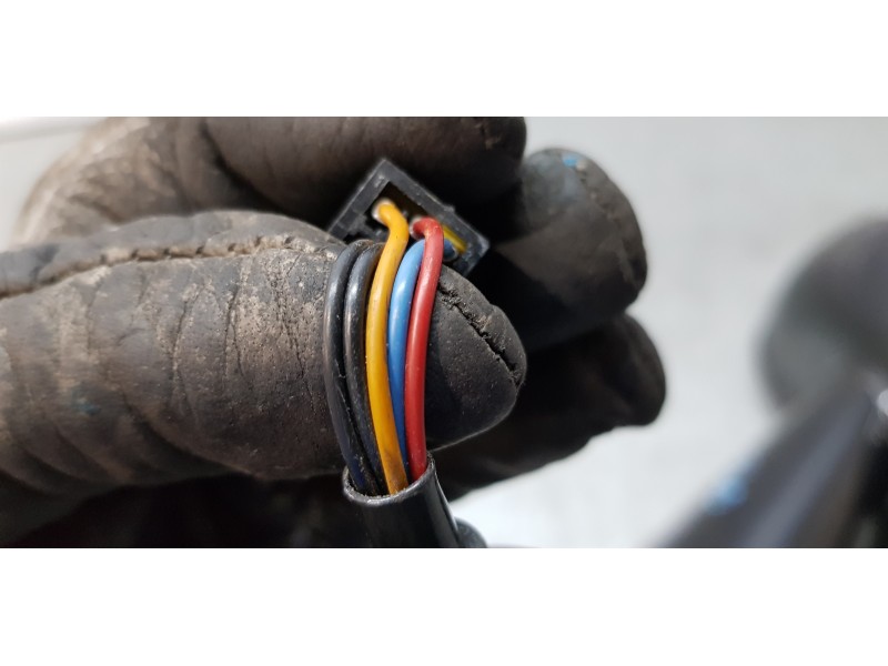 Recambio de retrovisor derecho para opel meriva b selective referencia OEM IAM 212876154   Recambio de retrovisor derecho para opel meriva b selective referencia OEM IAM 212876154