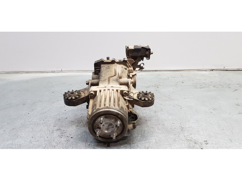 Recambio de diferencial trasero para mitsubishi outlander (cw0) 2.0 di-d invite referencia OEM IAM 3501A114  