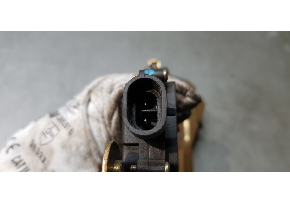 Recambio de cerradura puerta lateral izquierda para lancia phedra (180) 2.2 jtd 16v executive referencia OEM IAM 1487731080  