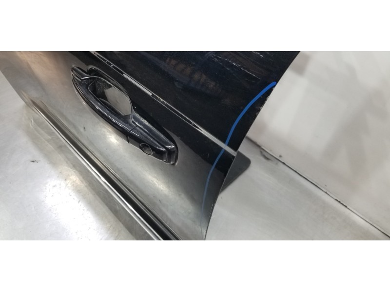 Recambio de puerta delantera izquierda para ssangyong rodius xdi referencia OEM IAM 6200321200  
