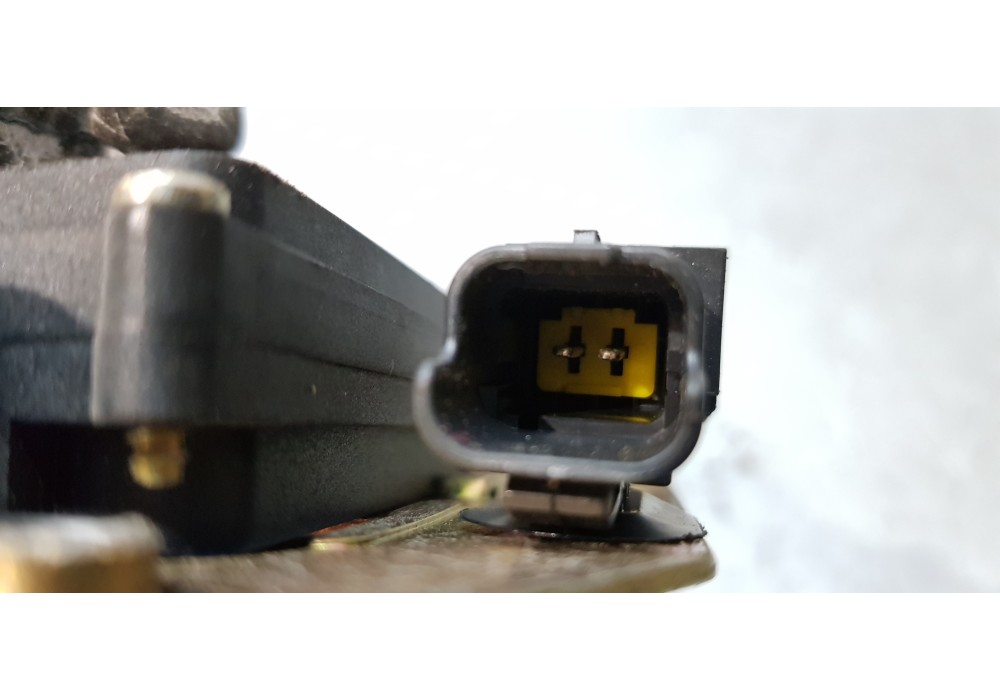 Recambio de cerradura puerta lateral izquierda para lancia phedra (180) 2.2 jtd 16v executive referencia OEM IAM 1487731080  