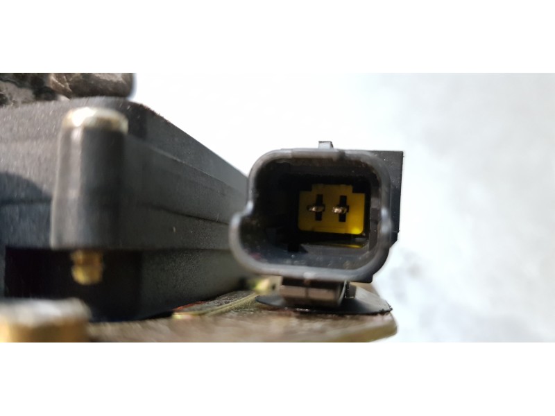 Recambio de cerradura puerta lateral izquierda para lancia phedra (180) 2.2 jtd 16v executive referencia OEM IAM 1487731080  