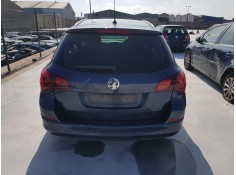 opel astra j lim. del año 2011 2