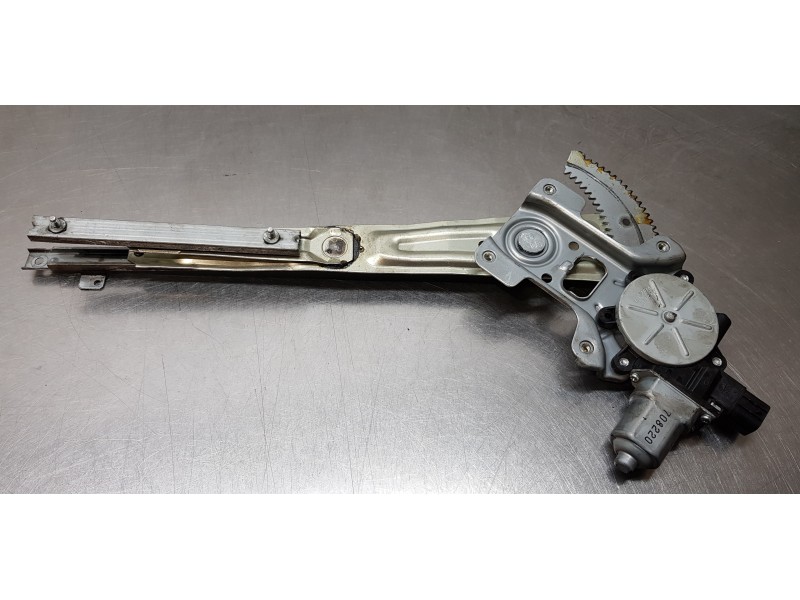 Recambio de elevalunas delantero derecho para mitsubishi outlander (cw0) 2.0 di-d invite referencia OEM IAM 5713A085  