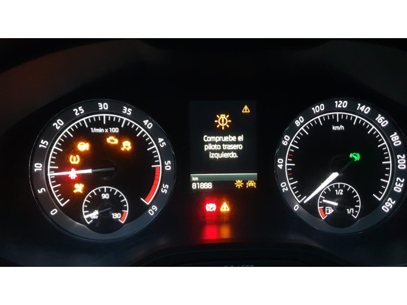 Recambio de cuadro instrumentos para skoda kodiaq style 4x4 referencia OEM IAM 565920751A  