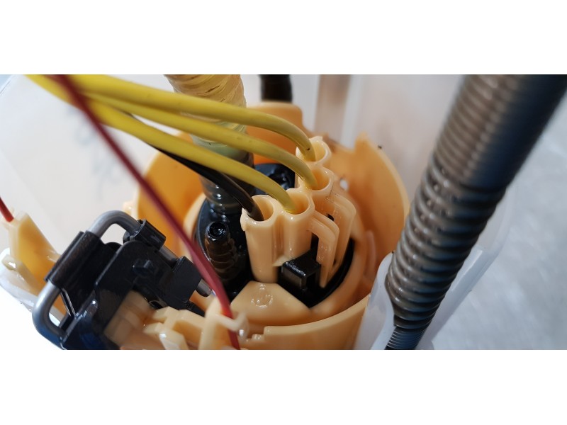 Recambio de aforador para renault kadjar zen referencia OEM IAM 170404EA0A  