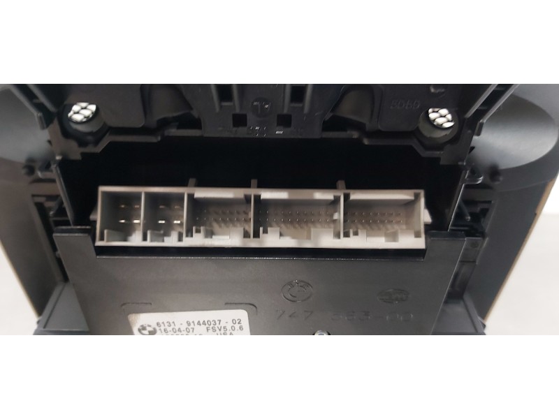 Recambio de luz interior para bmw x5 (e70) xdrive30d referencia OEM IAM 63316962016   Recambio de luz interior para bmw x5 (e70) xdrive30d referencia OEM IAM 63316962016