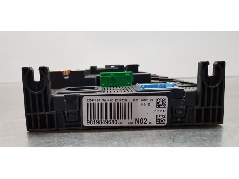 Recambio de caja reles / fusibles para citroen c-elysée exclusive referencia OEM IAM 9819849680   Recambio de caja reles / fusibles para citroen c-elysée exclusive referencia OEM IAM 9819849680