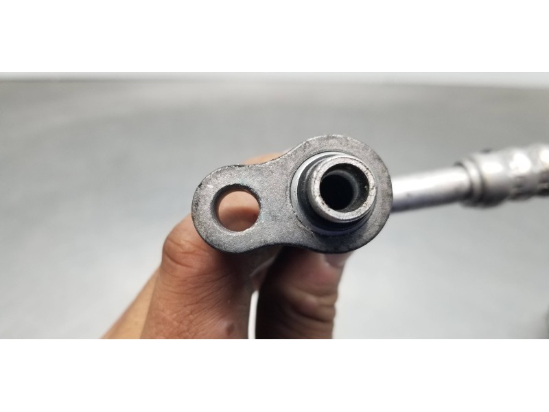 Recambio de tubos aire acondicionado para ssangyong rodius xdi referencia OEM IAM 6861021110  