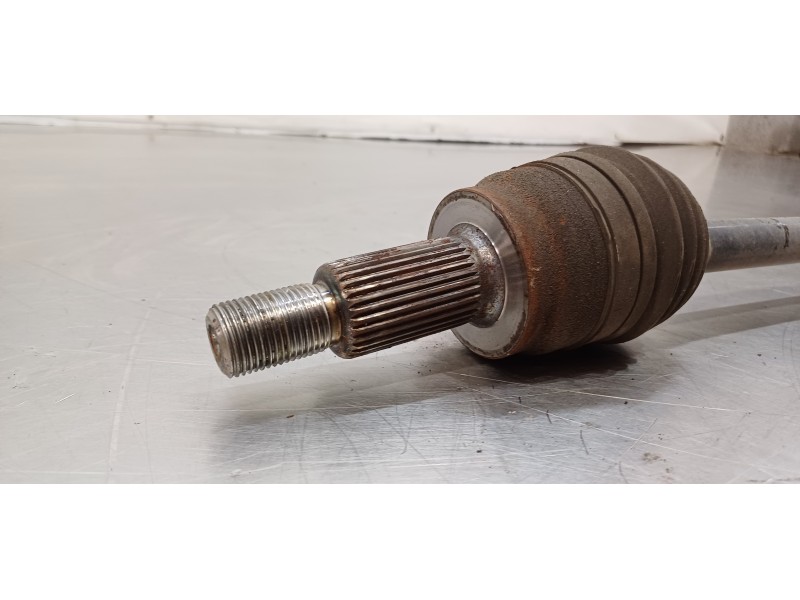 Recambio de transmision trasera izquierda para land rover discovery sport pure referencia OEM IAM LR060412 FK724B402AB 