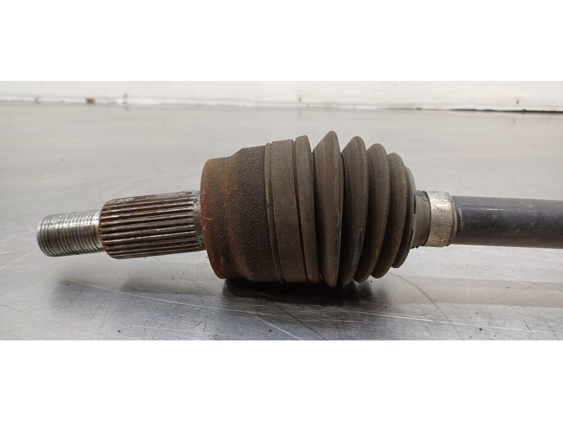 Recambio de transmision trasera izquierda para land rover discovery sport pure referencia OEM IAM LR060412 FK724B402AB 