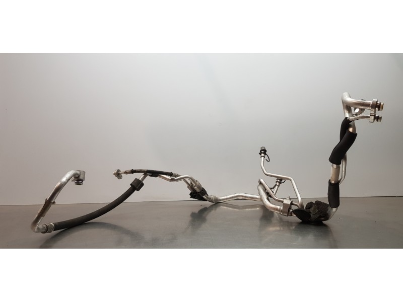 Recambio de tubos aire acondicionado para land rover discovery sport pure referencia OEM IAM LR094024 GJ3219A834AF 