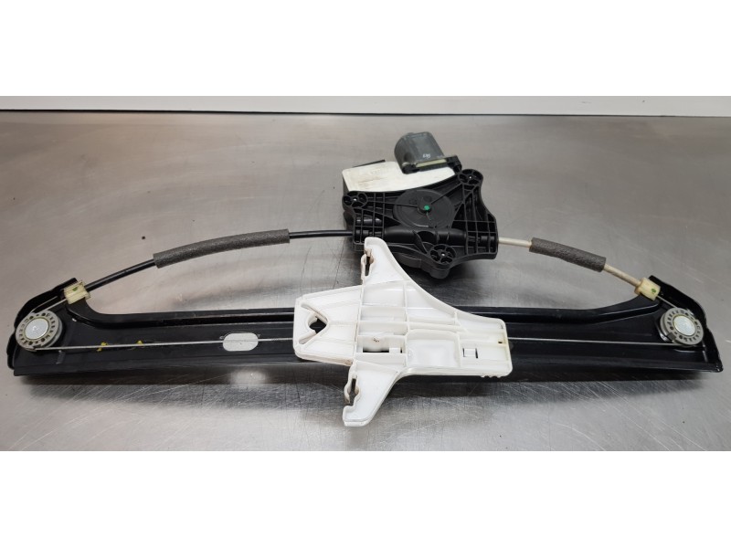 Recambio de elevalunas trasero derecho para skoda kodiaq style 4x4 referencia OEM IAM 565839462 5Q0959812 