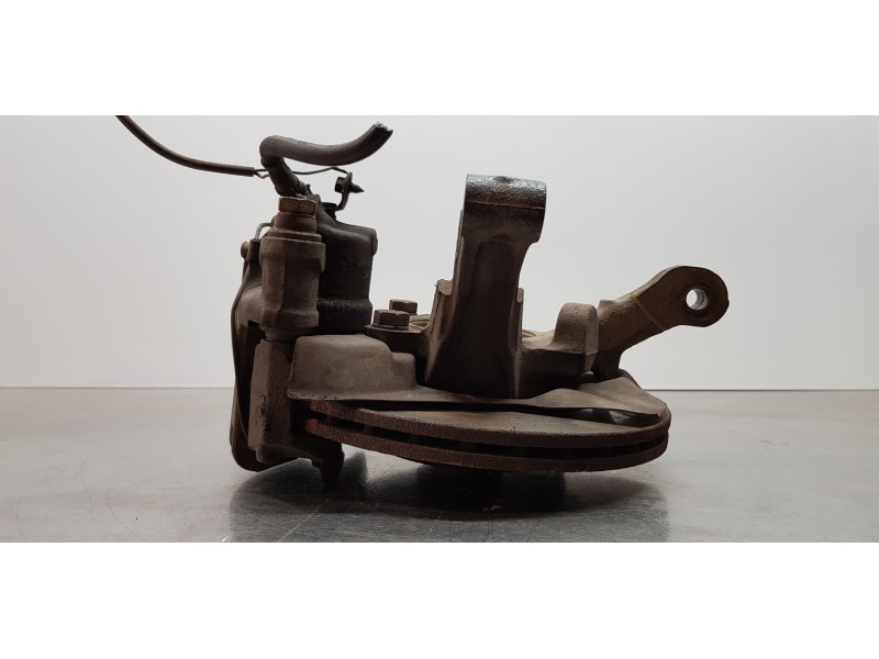 Recambio de mangueta delantera izquierda para fiat scudo (222) 1.9 d el furg. acristalado referencia OEM IAM 1310047080  